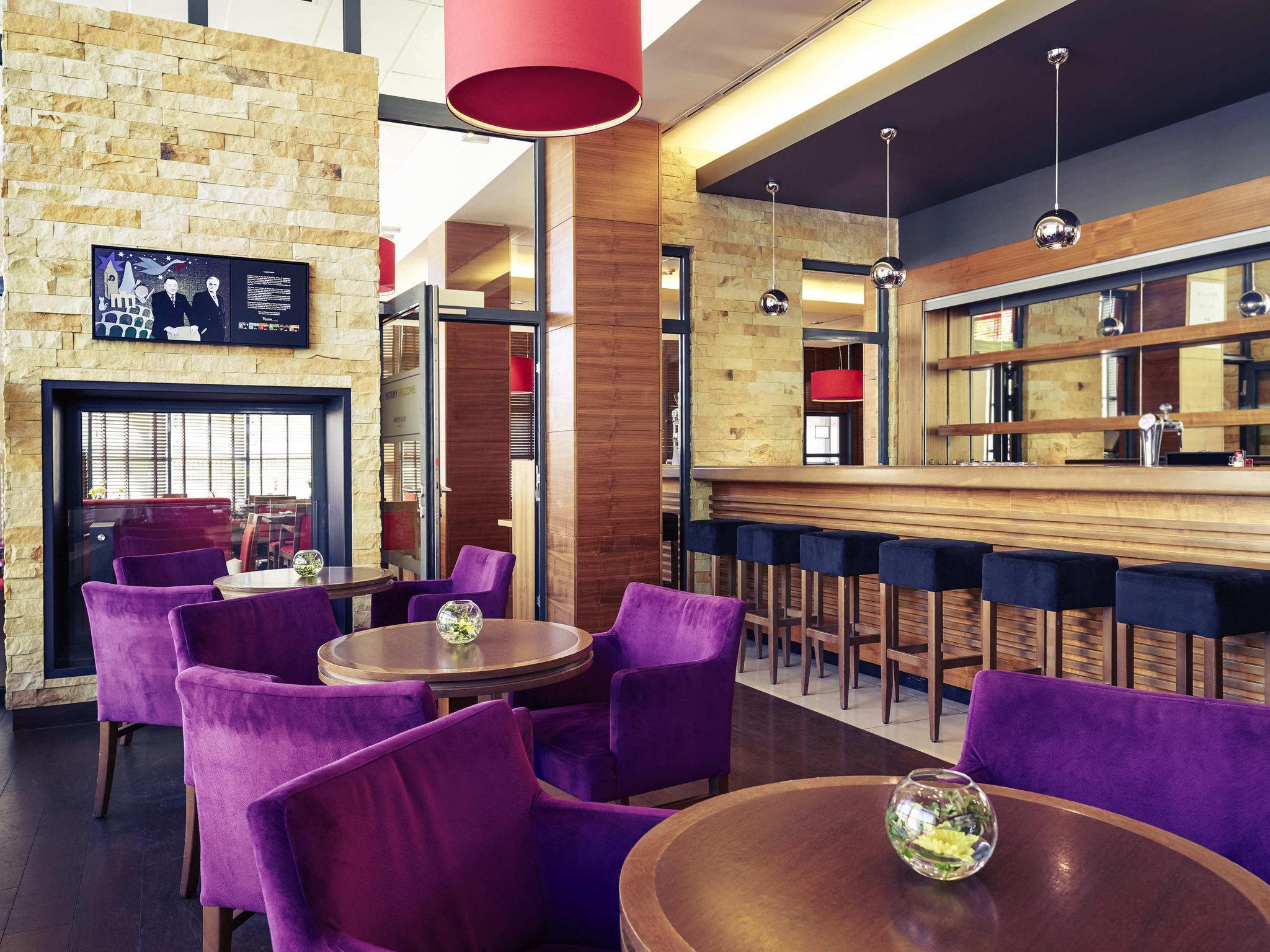 Mercure Warszawa Airport Экстерьер фото